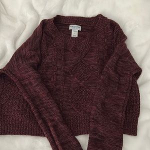 Women’s cropped sweater